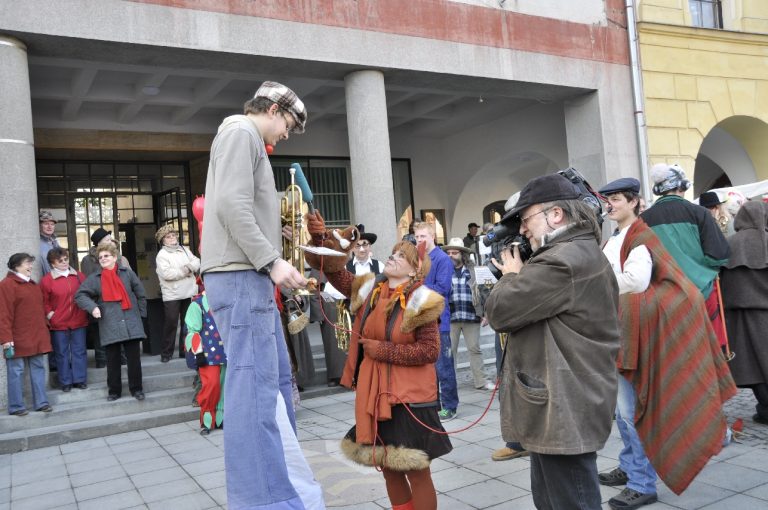 S kamerou na masopustu, 2011